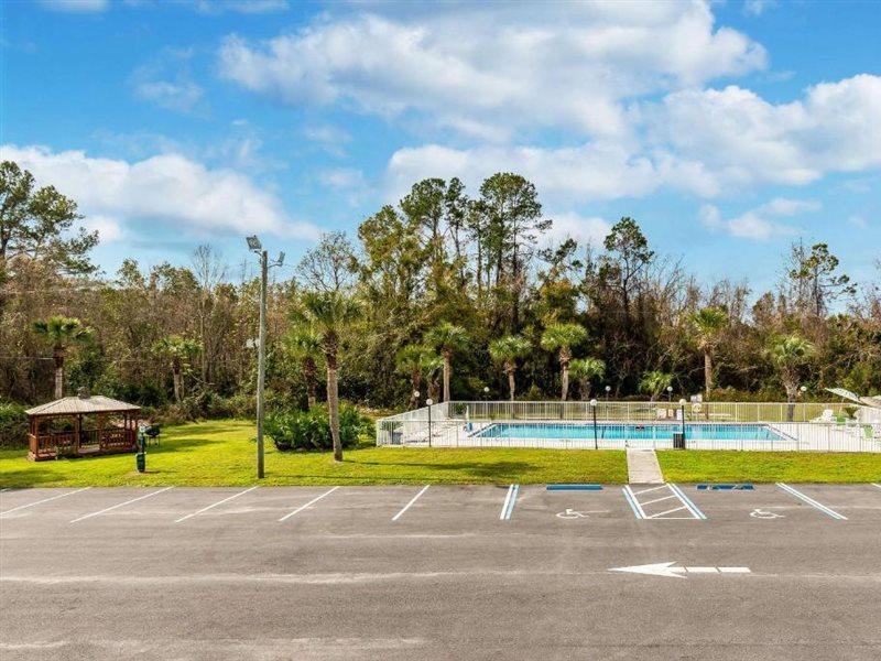 Econo Lodge Lake City-North Exterior photo