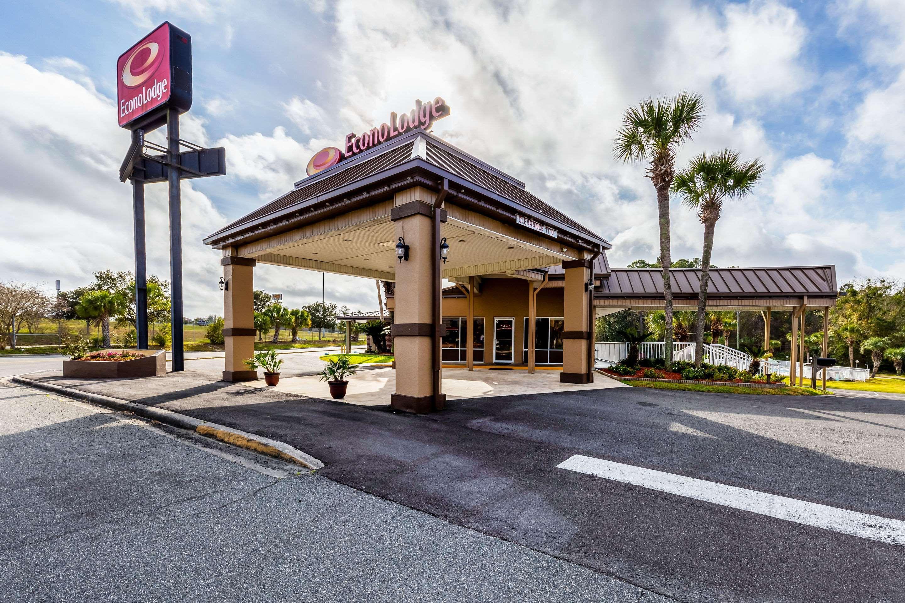 Econo Lodge Lake City-North Exterior photo